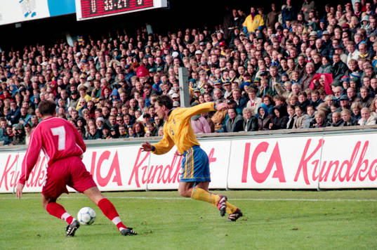Pontus Kåmark, Sverige