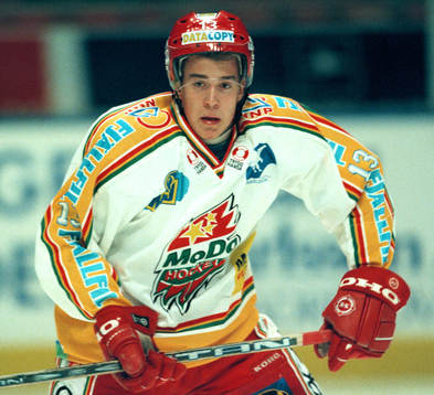 Mattias Weinhandl, Modo